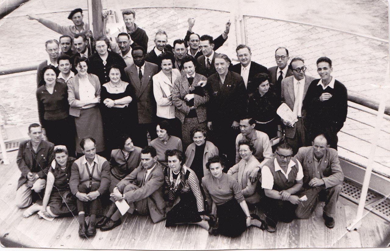 Groupe du B.I.M à bord de la Marseillaise (Pèlerinage Bir Hakeim 1955)